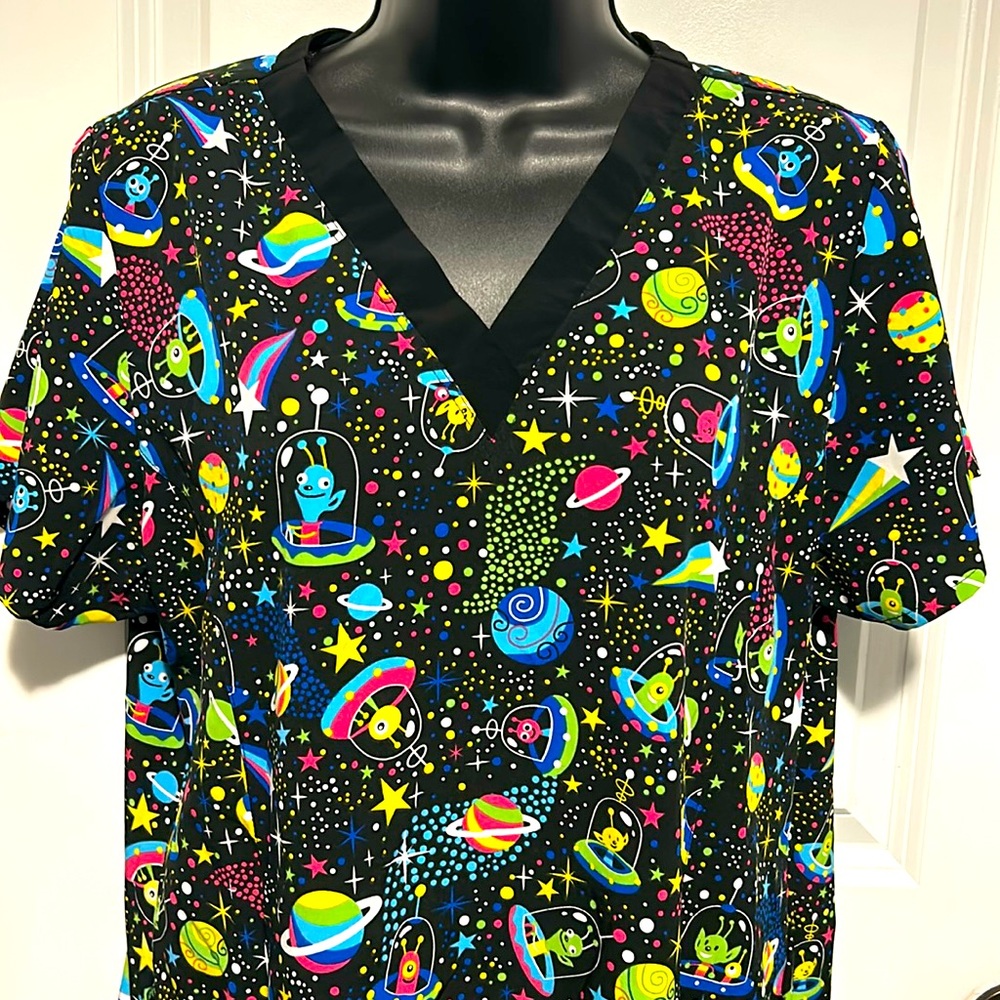 Colorful, alien theme.